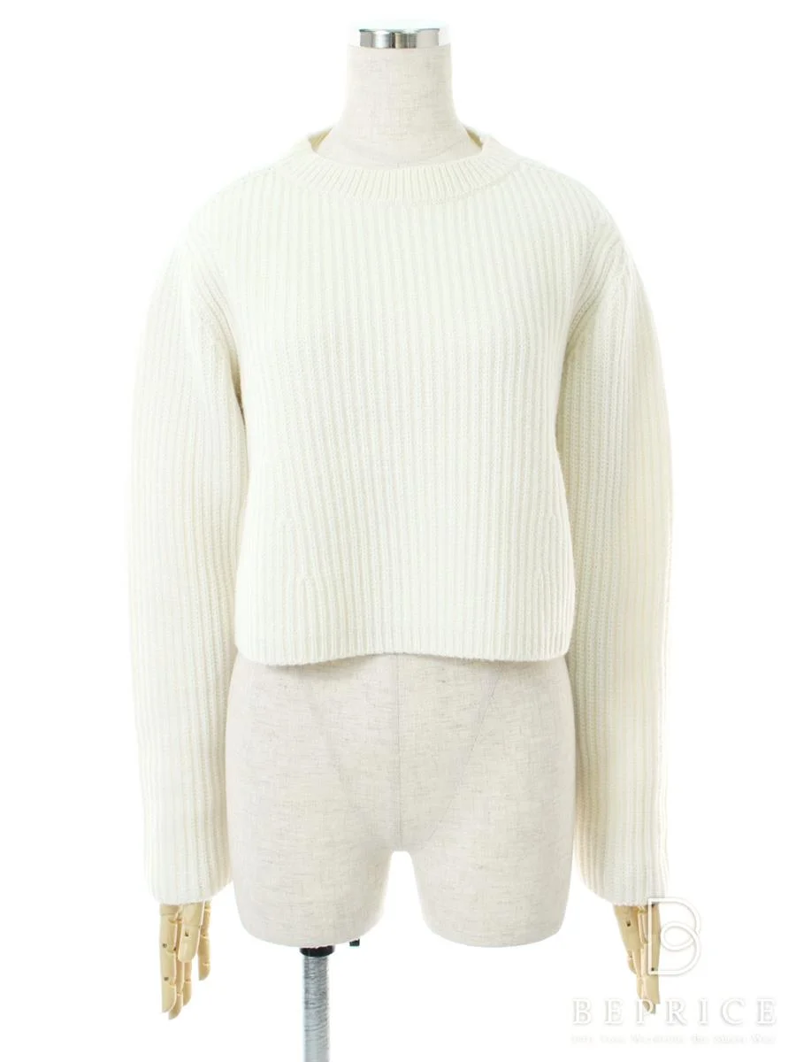 フォクシーブティック トップス Knit Top French Sucre買取参考価格 | 北九州市八幡西区