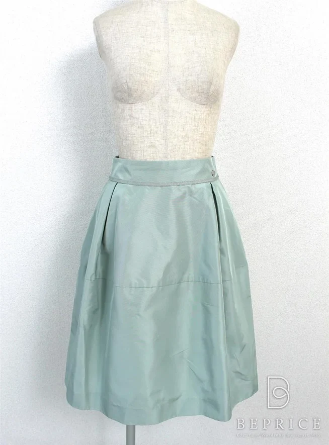 フォクシーブティック スカート買取実績 | 東京都中央区