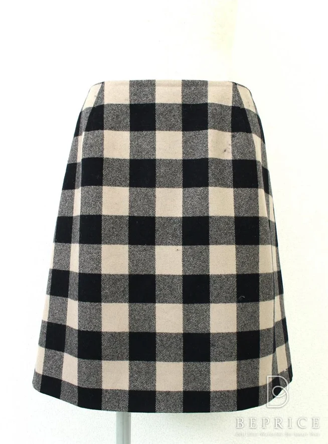 フォクシーブティック スカート チェック柄買取実績 | 兵庫県宝塚市
