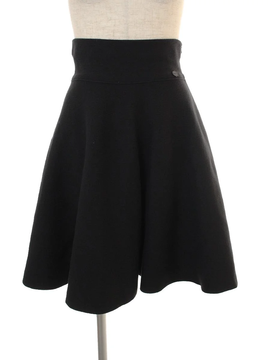 フォクシーブティック スカート Black Standard買取実績 | 横浜市港北区