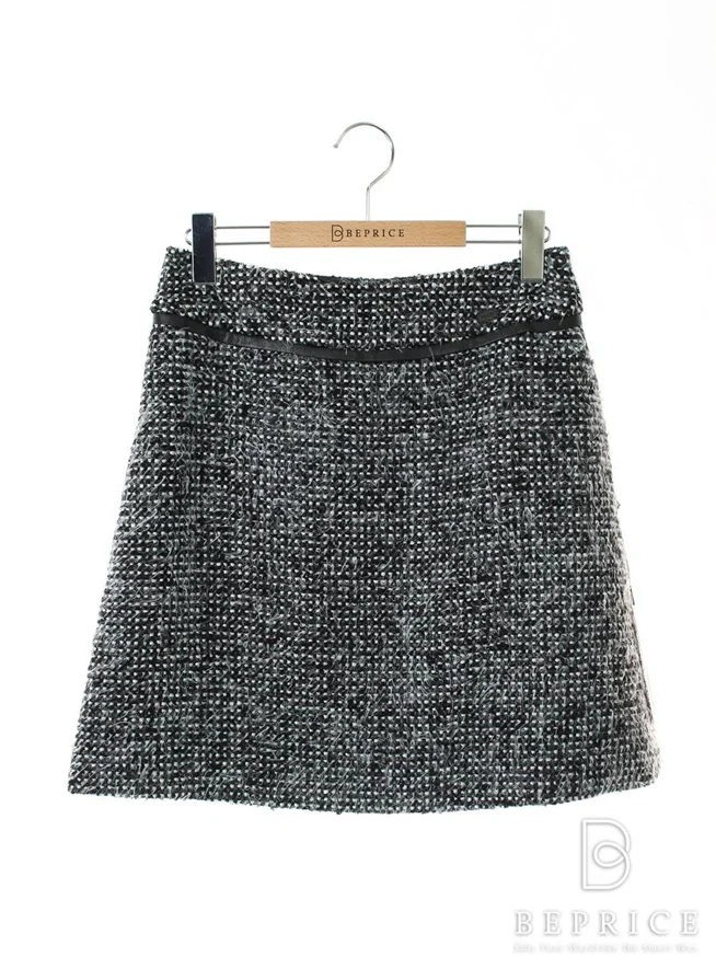 フォクシーブティック スカート 34799買取参考価格 | 大阪府河内長野市