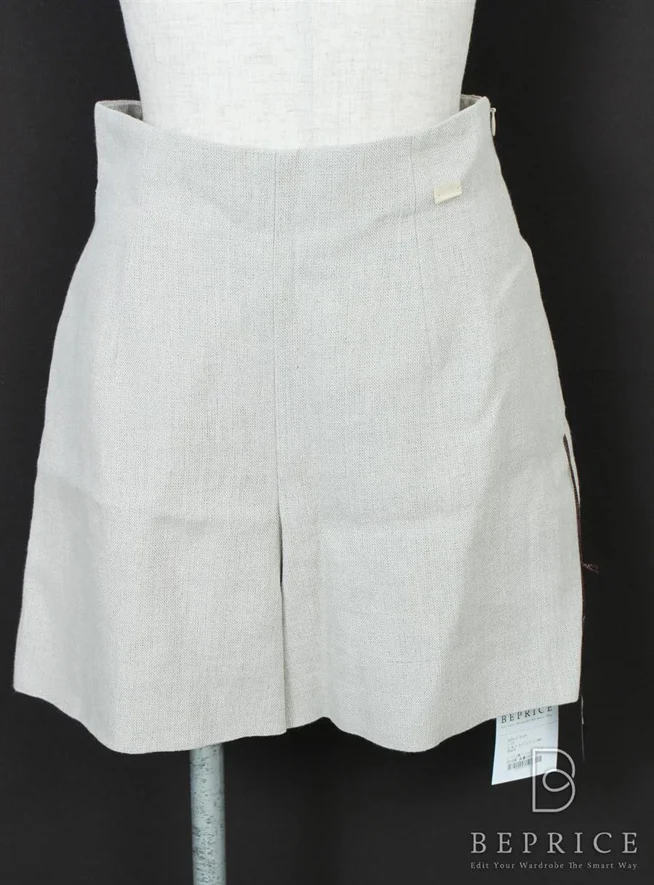 フォクシーブティック ショートパンツ Linen Short買取参考価格 | 奈良県宇陀市