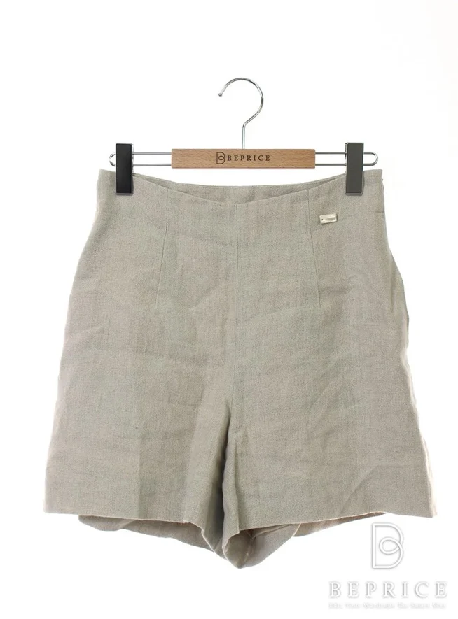 フォクシーブティック 2015年 パンツ リネン ショート 34114 ベージュ買取実績 | 東京都豊島区