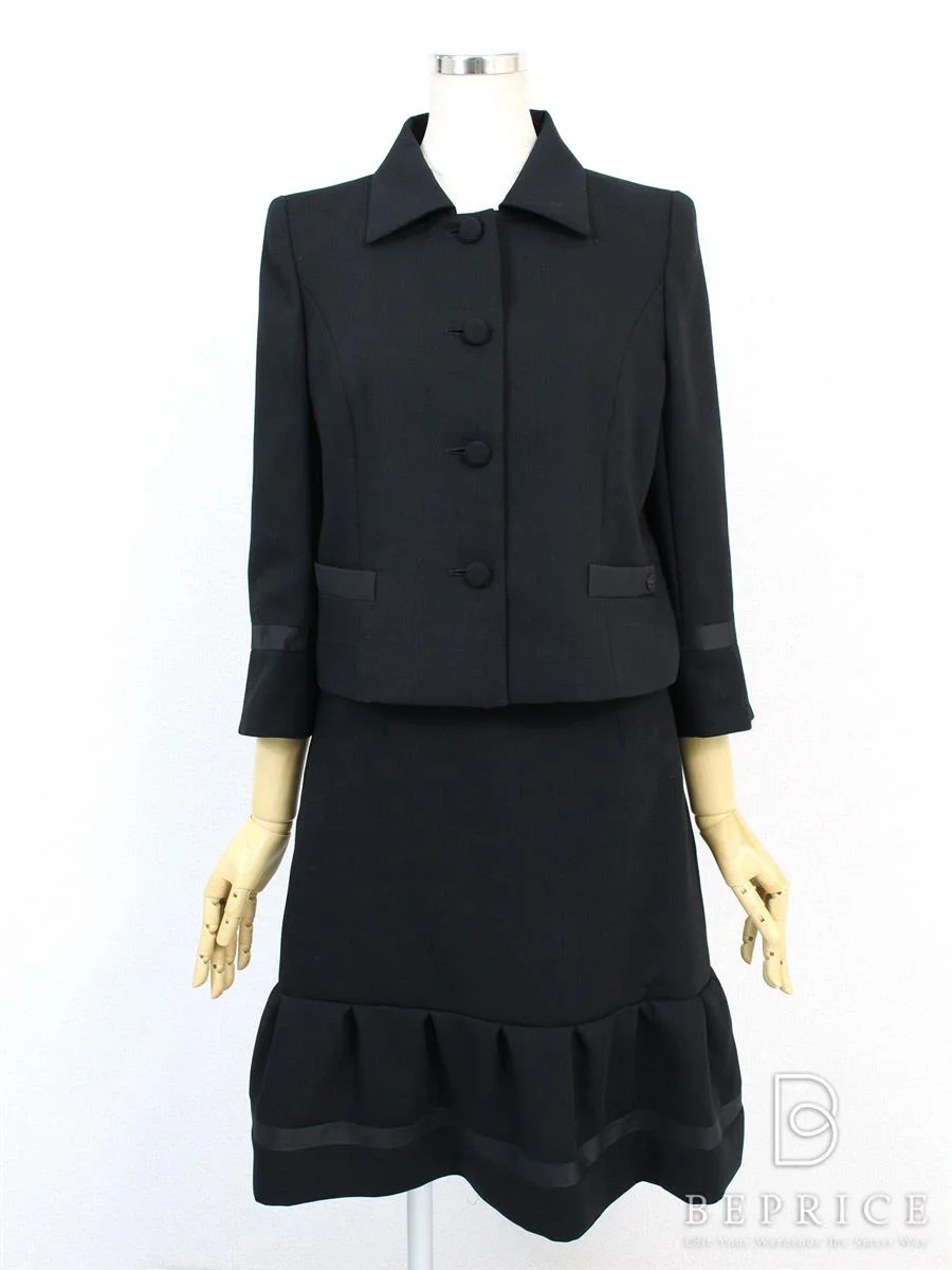 フォクシーブティック スカートスーツ 2015年 ジャケット 34170 ブラック買取実績 | 東京都港区