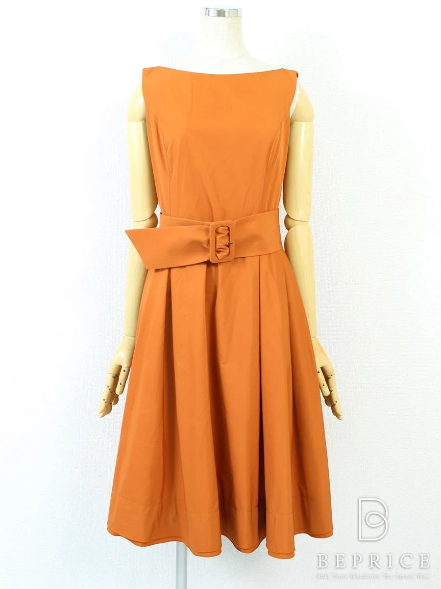 フォクシーニューヨーク 2014年 ワンピース ベルテッド＆フレアー 33020 オレンジ買取実績 | 東京都杉並区
