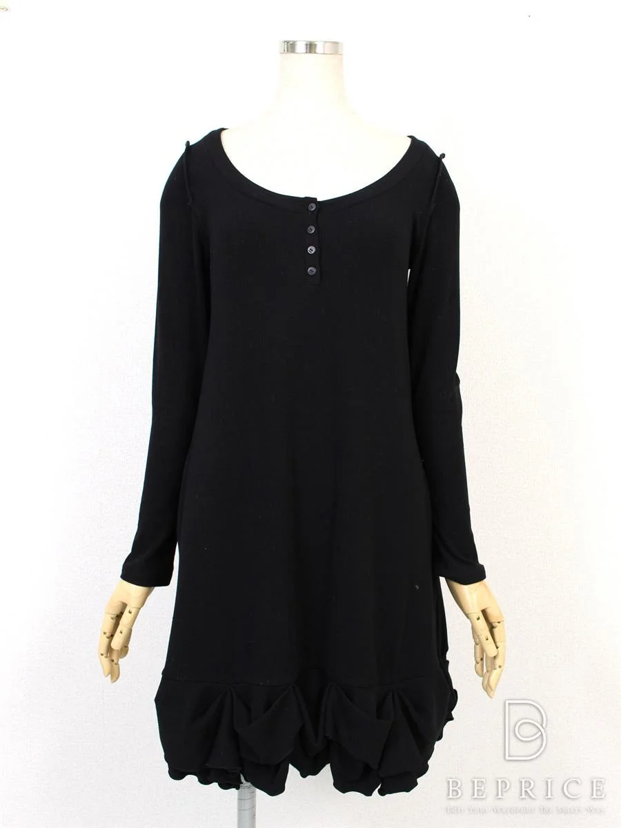 フォクシーニューヨーク 2011年 ワンピース ストレッチリブ 29300 ブラック買取実績 | 和歌山県和歌山市