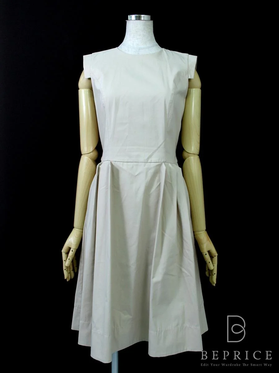 フォクシーニューヨーク ワンピース パウダーコットンタック 27196買取実績 | 東京都武蔵野市