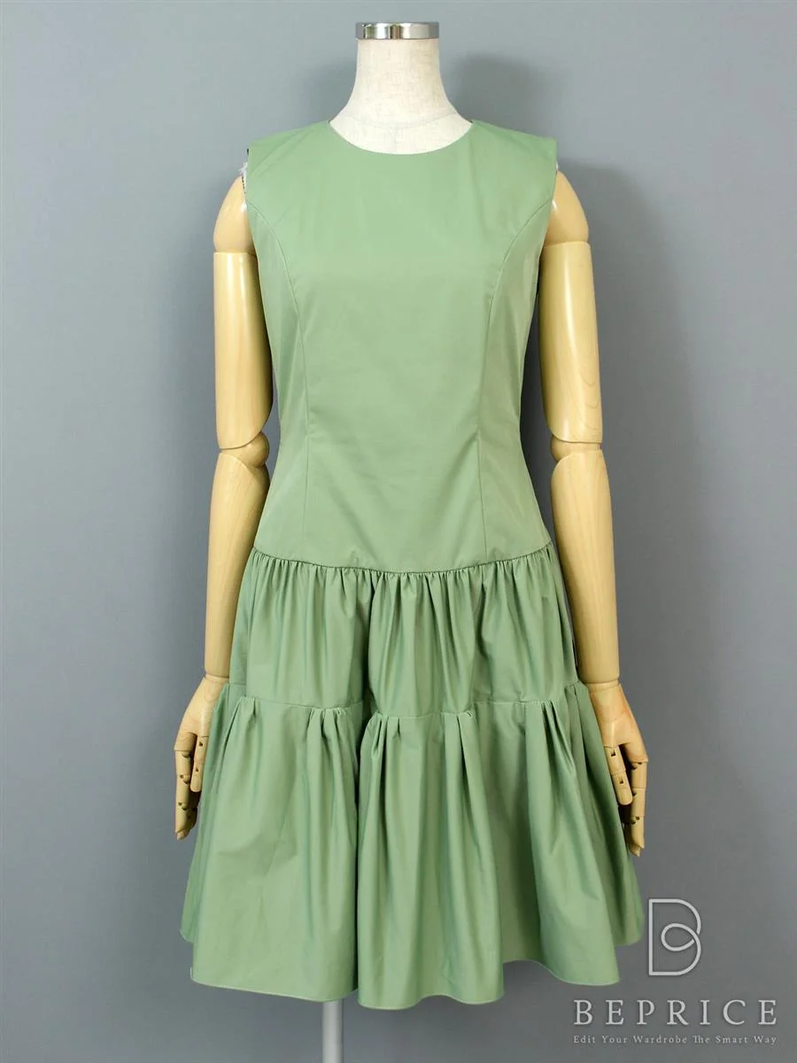 フォクシーニューヨーク ワンピース オードリーギャザー 28646買取実績 | 和歌山県和歌山市