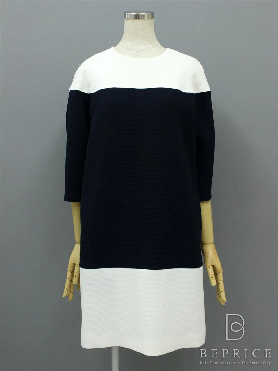フォクシーニューヨーク 2016年 ワンピース 切替 3QTR Sleeve 34809 ホワイト買取参考価格 | 神奈川県藤沢市