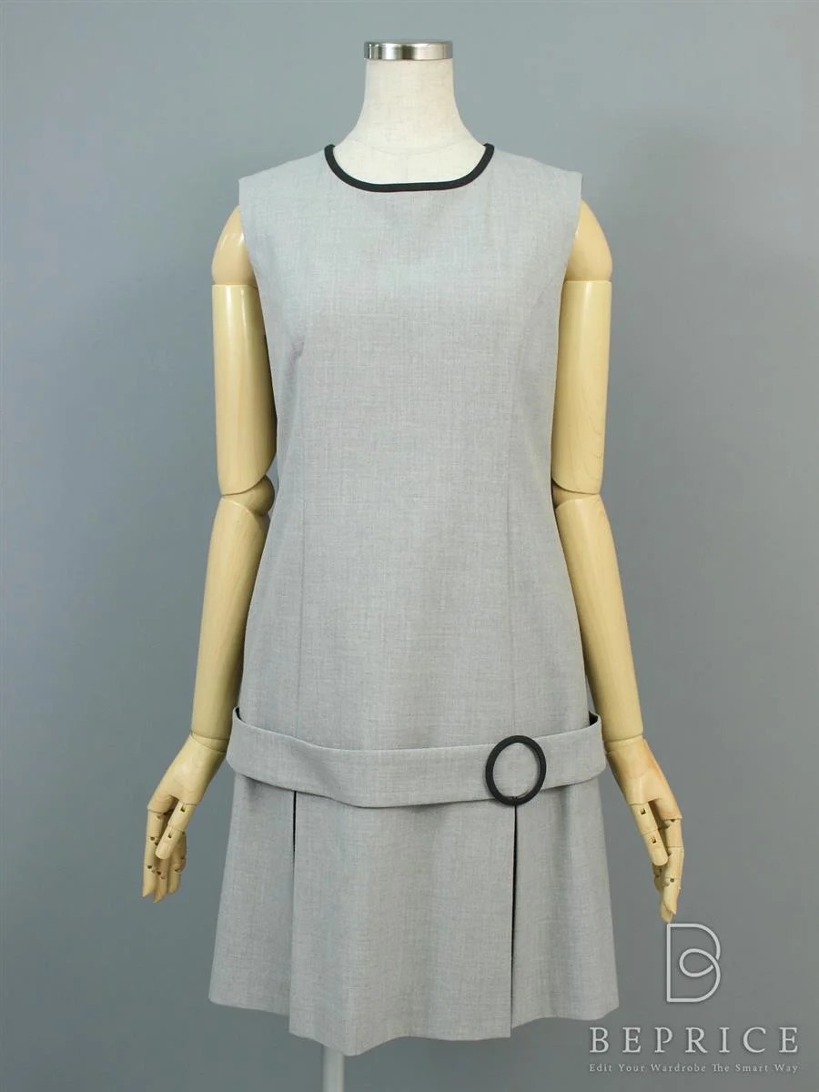 フォクシーニューヨーク ワンピース 2012年 リッチモンド 29942 グレー買取実績 | 和歌山県和歌山市