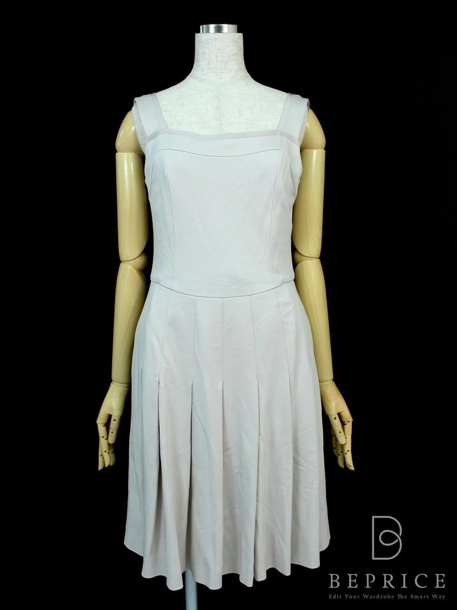 フォクシーニューヨーク ワンピース リラックスプリーツドレス 34091買取実績 | 大阪府河内長野市