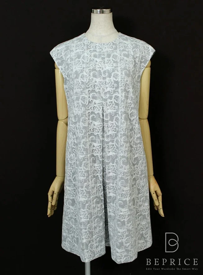 フォクシーニューヨーク ワンピース ノースリーブ Combo Shift Dress COLLECTION買取参考価格 | 岡山市東区
