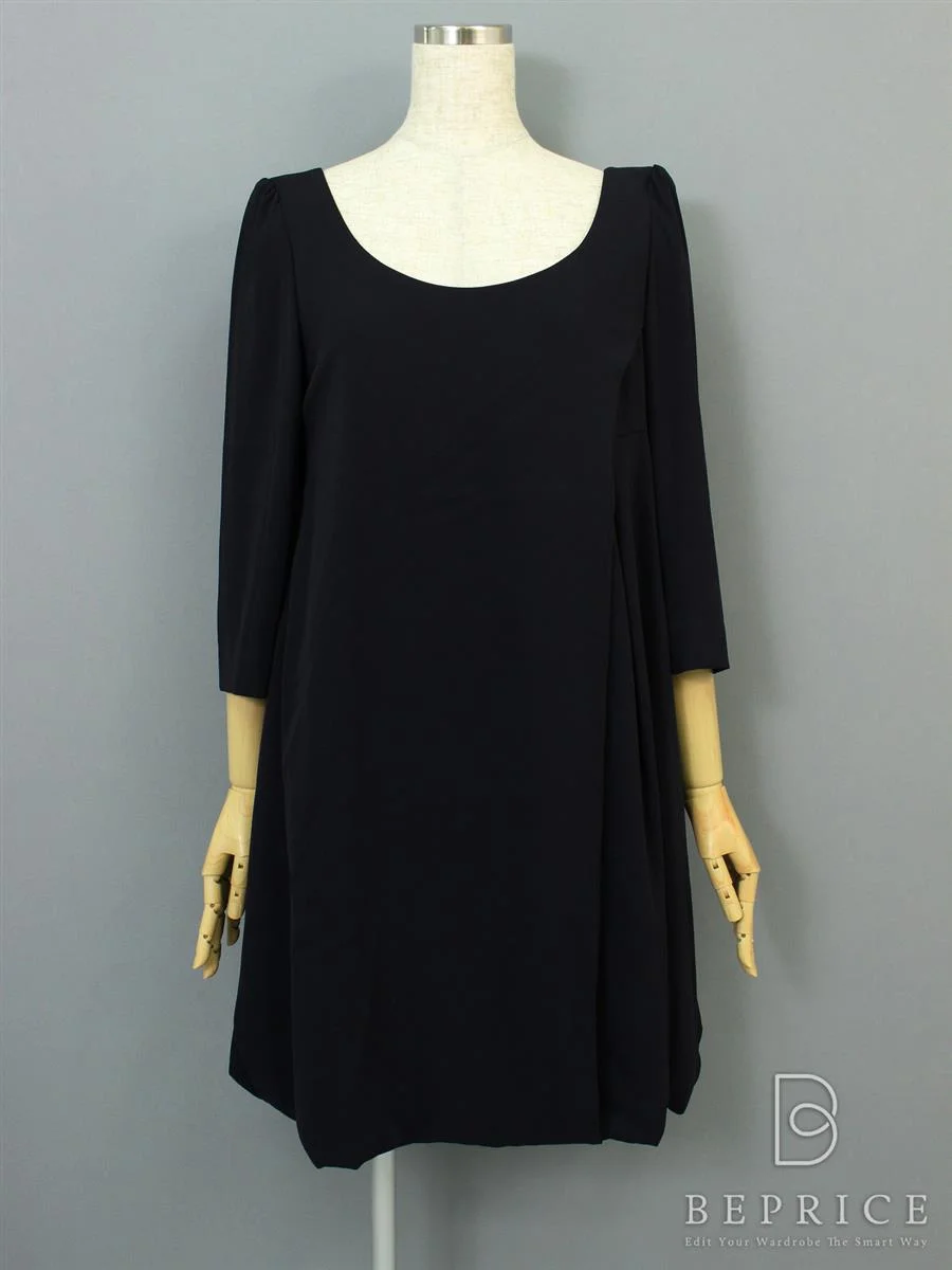 フォクシーニューヨーク ワンピース エアリーグレース 28644買取実績 | 奈良県大和郡山市