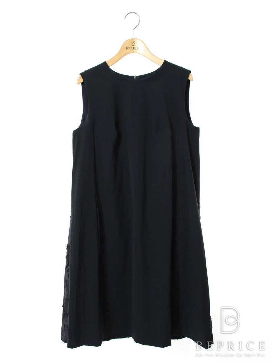 フォクシーニューヨーク ワンピース Rosettefil Coupe Plept Collection買取参考価格 | 横浜市戸塚区