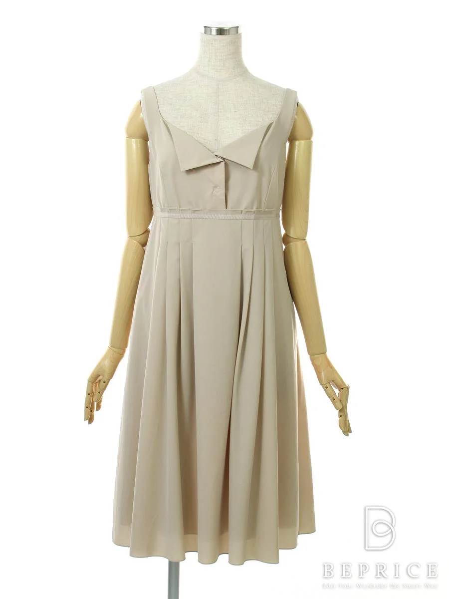 フォクシーニューヨーク ワンピース ノースリーブ Dress 22298買取参考価格 | 大阪府高槻市