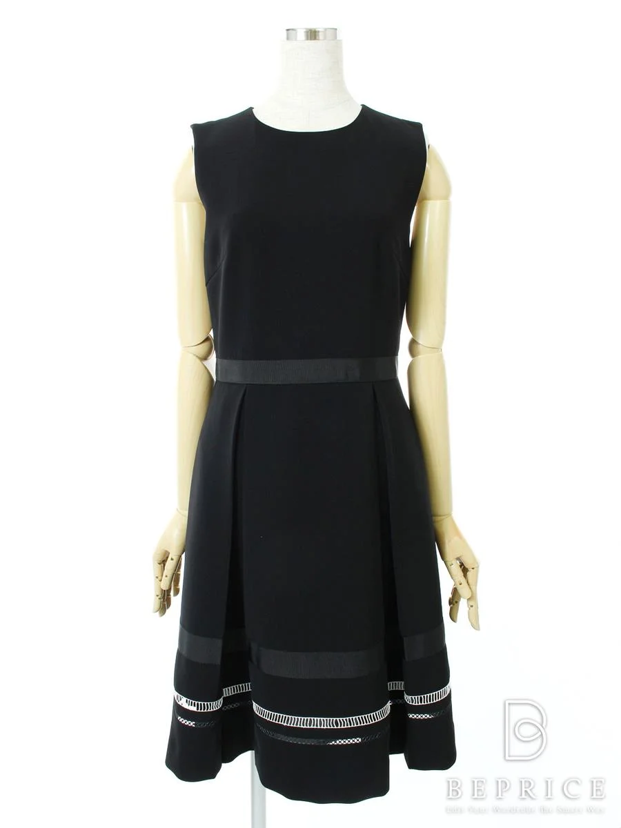 フォクシーニューヨーク ワンピース ノースリーブ 36650 Dress COLLECTION 36650買取実績 | 東京都豊島区