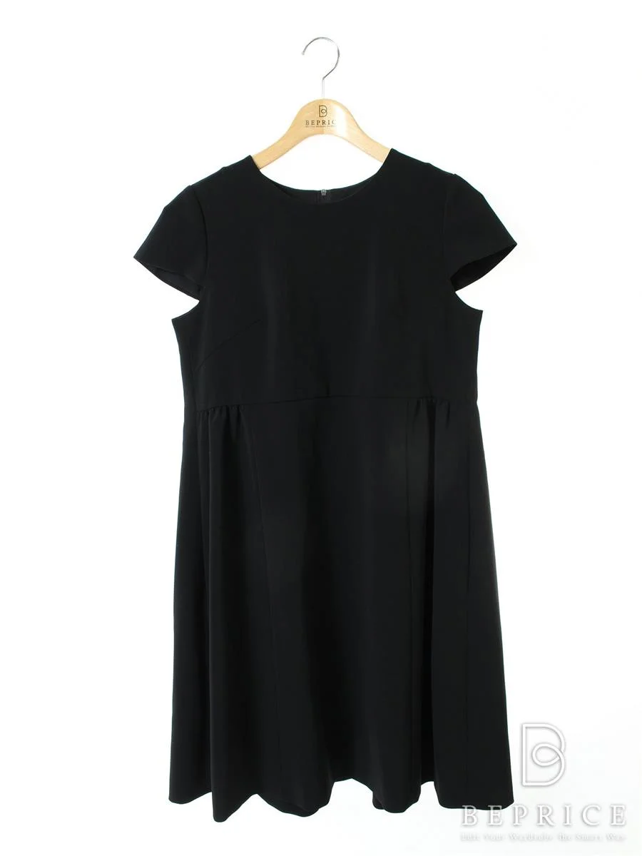 フォクシーニューヨーク Marion Cap Sleeve Dress買取実績 | 大阪市淀川区