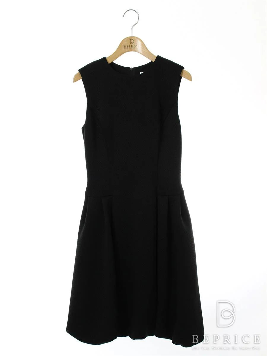 フォクシーニューヨーク Dress Authurim買取実績 | 東京都新宿区