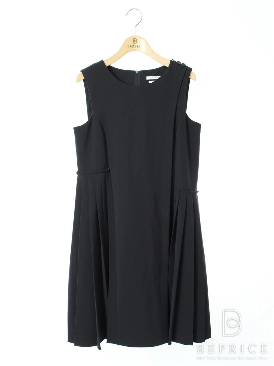 フォクシーニューヨーク ワンピース Stretch Suiting Pleat Dress Collection買取実績 | 大阪市淀川区
