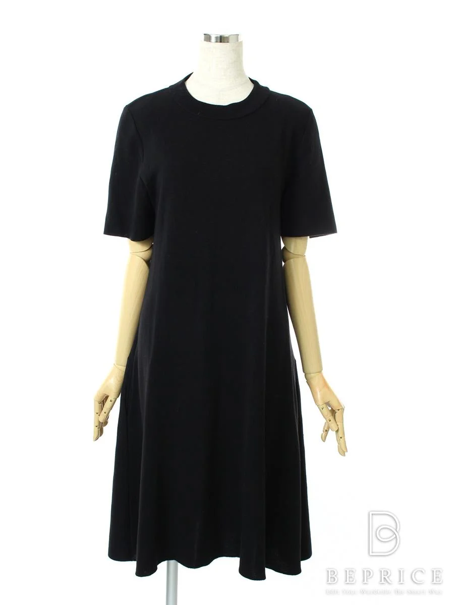 フォクシーニューヨーク ワンピース 半袖 ニット 37440買取実績 | 大阪市淀川区