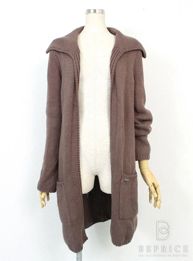 フォクシーニューヨーク カーディガン ウィングカラーロング買取実績 | 兵庫県西宮市