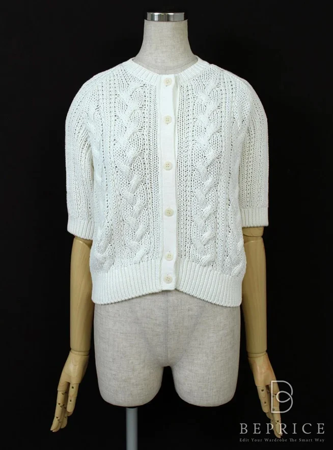 フォクシーニューヨーク 2016年 カーディガン Baby Cable Sweater Cardigan 35668 ホワイト買取実績 | 東京都港区