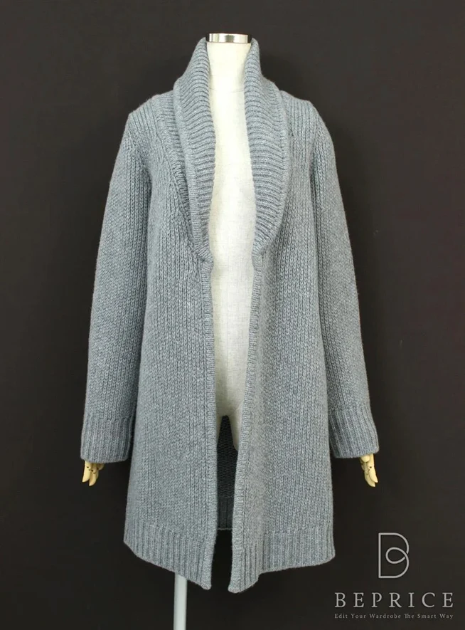 フォクシーニューヨーク カーディガン Chanky Rib Cardigan Collection 35977買取参考価格 | 東京都目黒区