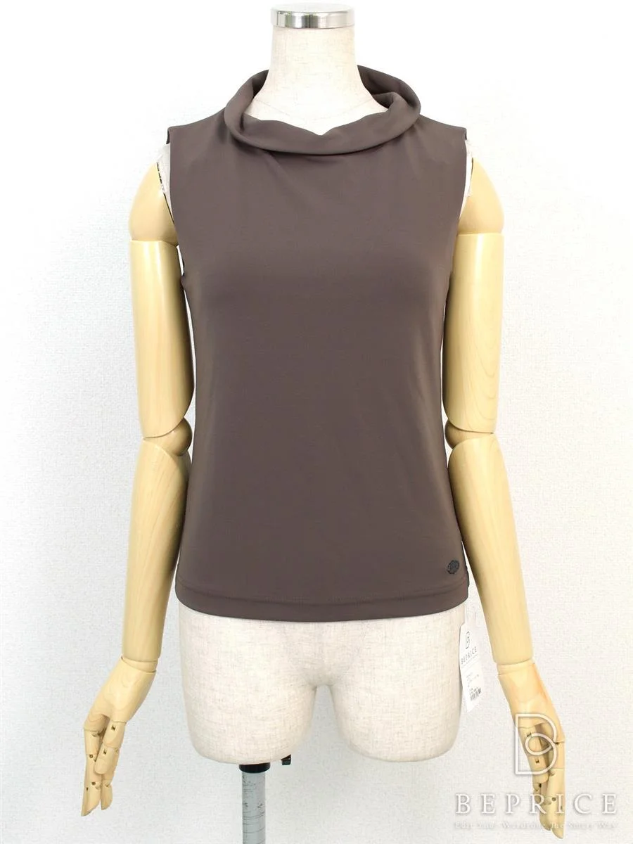 フォクシーニューヨーク Tシャツ カットソー トップス ノースリ kogao 31814買取実績 | 奈良県奈良市