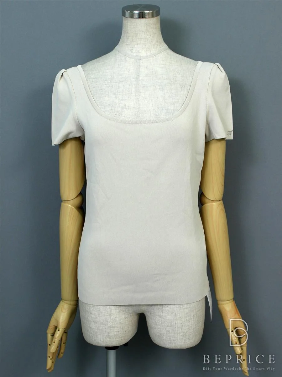 フォクシーニューヨーク ニット 2011年 トップス ジェリービーンセーター 28206 ベージュ買取実績 | 長野県