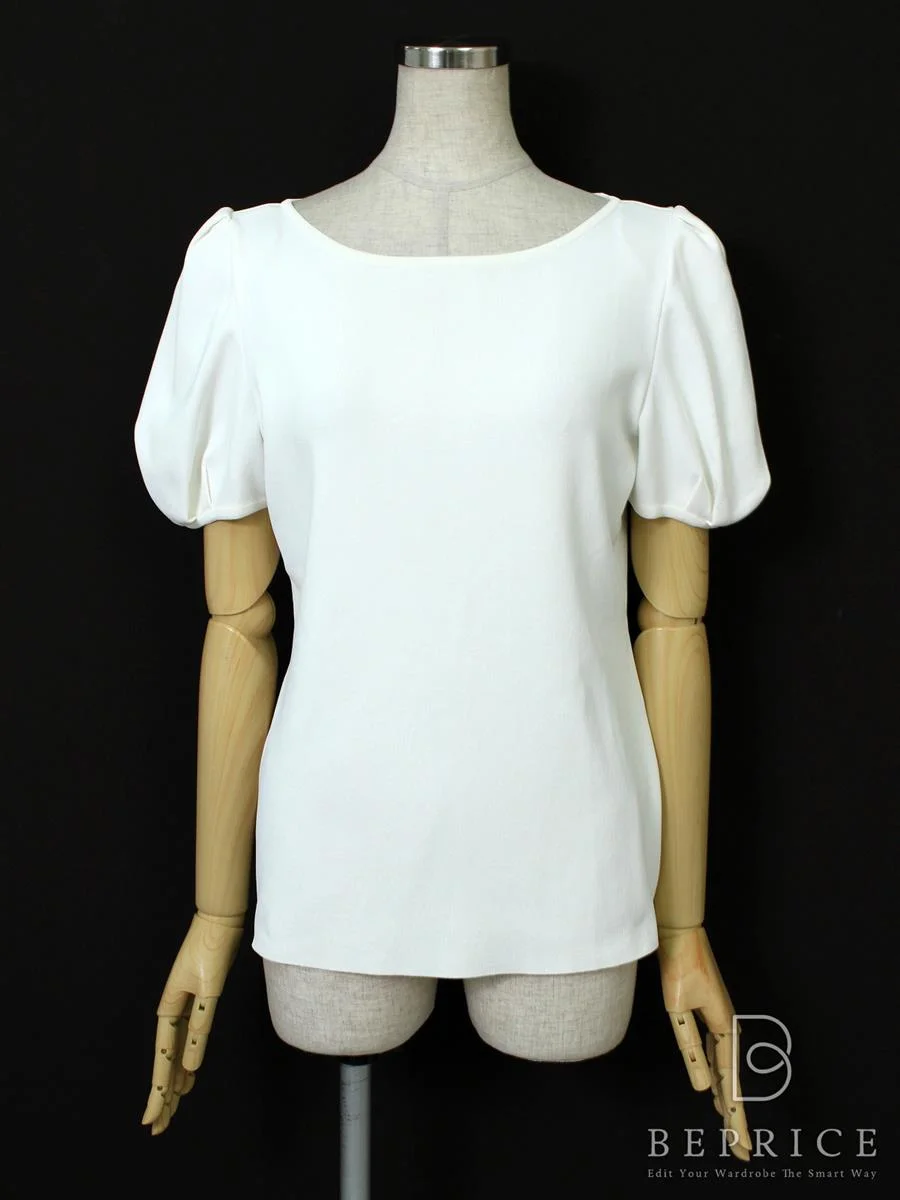 フォクシーニューヨーク カットソー 2011年 トップス アクリルBLEND 29305 ホワイト買取実績 | 奈良県奈良市