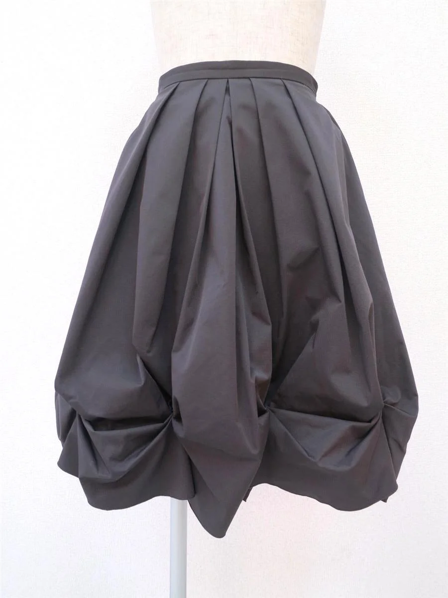 フォクシーニューヨーク スカート ツイスト 26516買取実績 | 神戸市西区