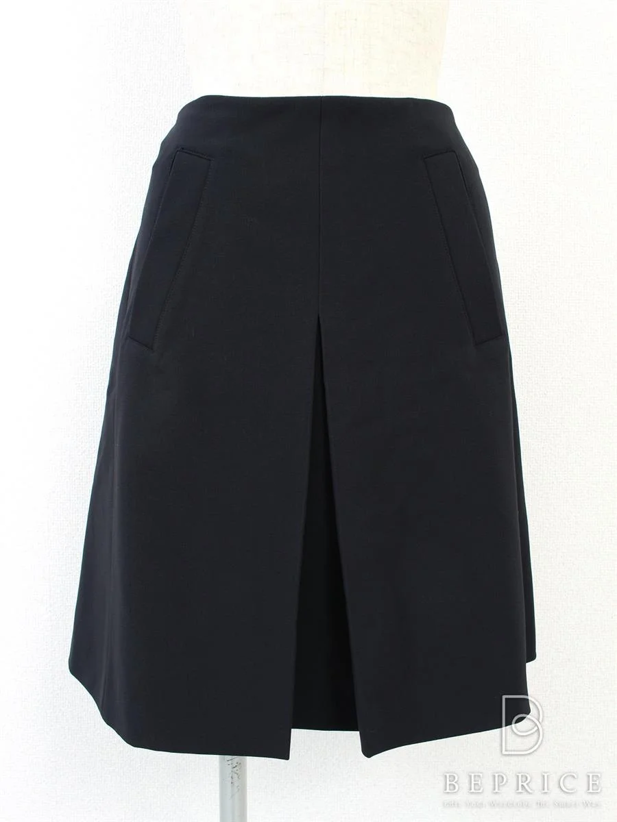 フォクシーニューヨーク スカート Inverted Pleat Collection買取参考価格 | 大阪府茨木市