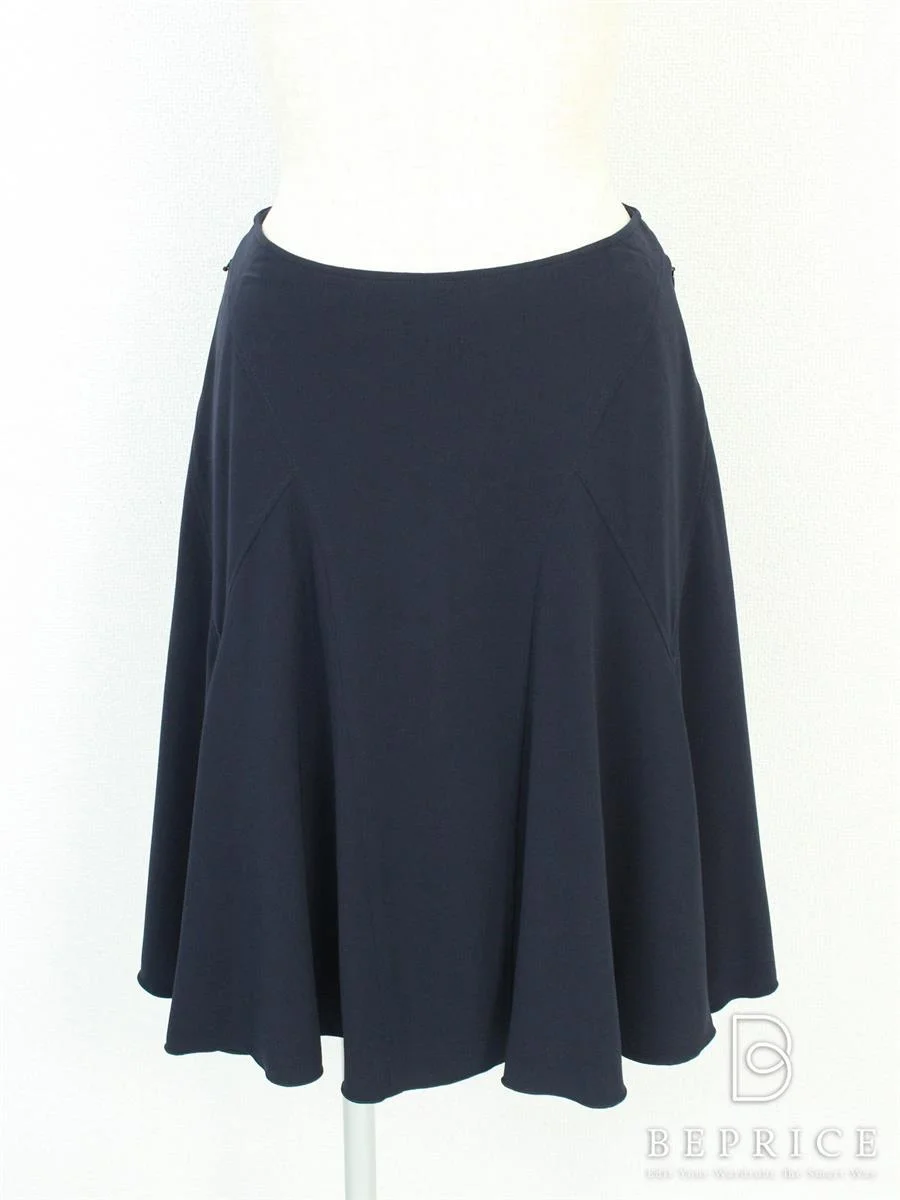 フォクシーニューヨーク 2016年 スカート フレア Asymmetrical Godet Skirt 35961 ネイビー買取参考価格 | 名古屋市天白区