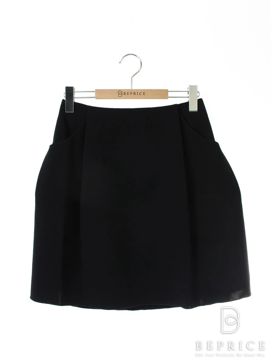 フォクシーニューヨーク 2014年 スカート イリプスフレアー 32461 ブラック買取実績 | 奈良県宇陀市