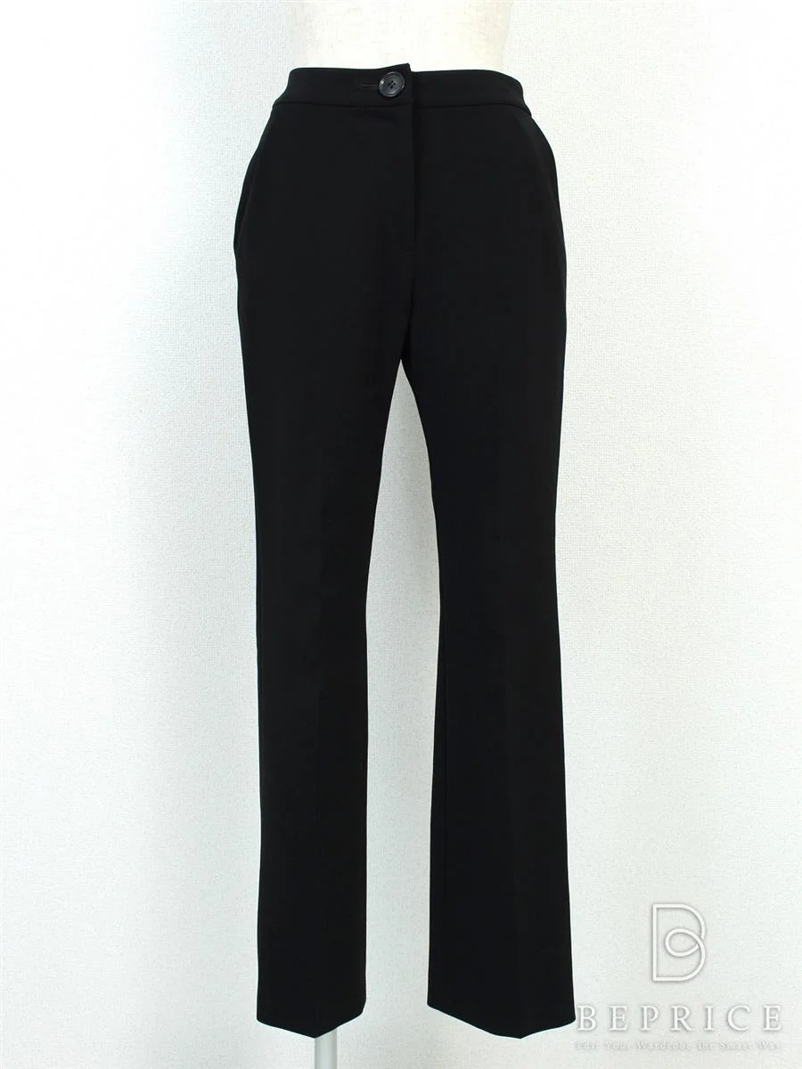 フォクシーニューヨーク パンツ stretch suiting capri Collection買取参考価格 | 名古屋市千種区