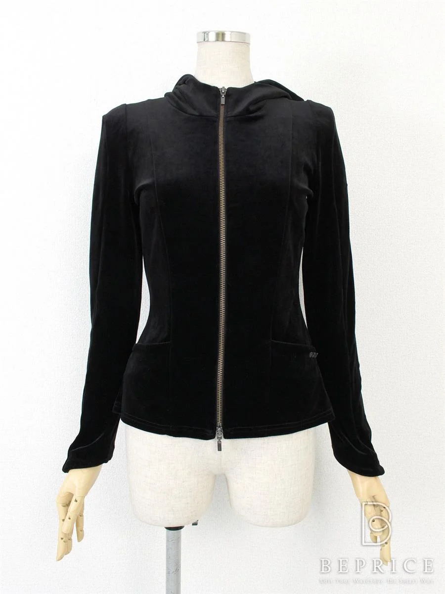 フォクシーニューヨーク パーカー パワーショルダー ベロア買取実績 | 東京都豊島区