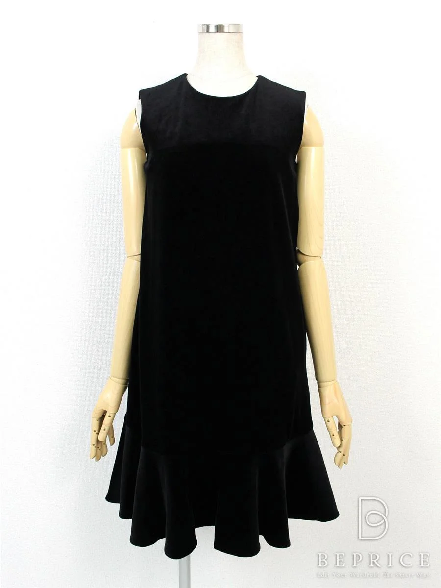 フォクシーニューヨーク ワンピース ペプラムベロア買取実績 | 神奈川県鎌倉市