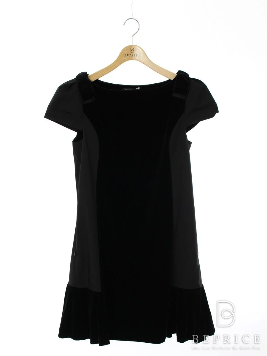 フォクシーニューヨーク ワンピース ベロア Stacy買取実績 | 東京都世田谷区