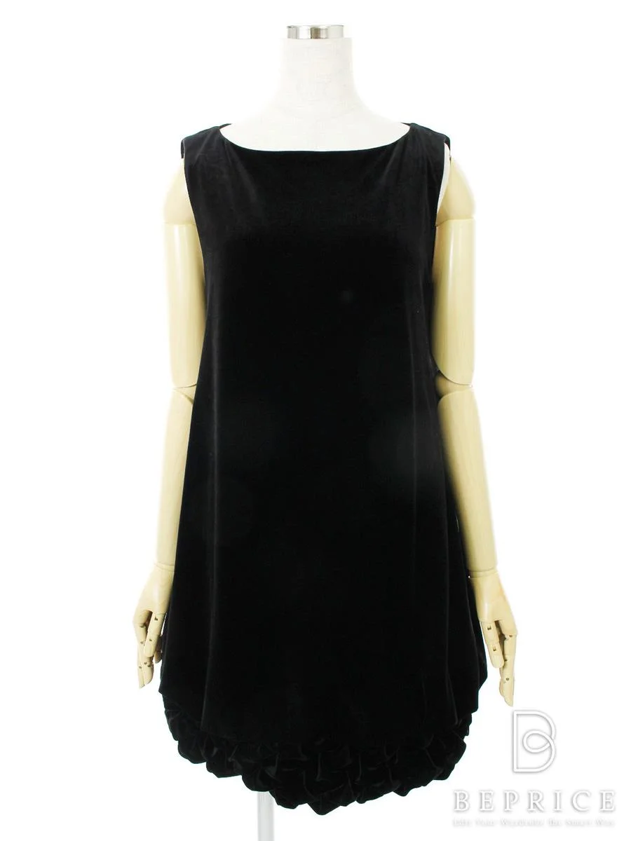 フォクシーニューヨーク ワンピース Dress Daisy Velour Waffle買取参考価格 | 東京都台東区