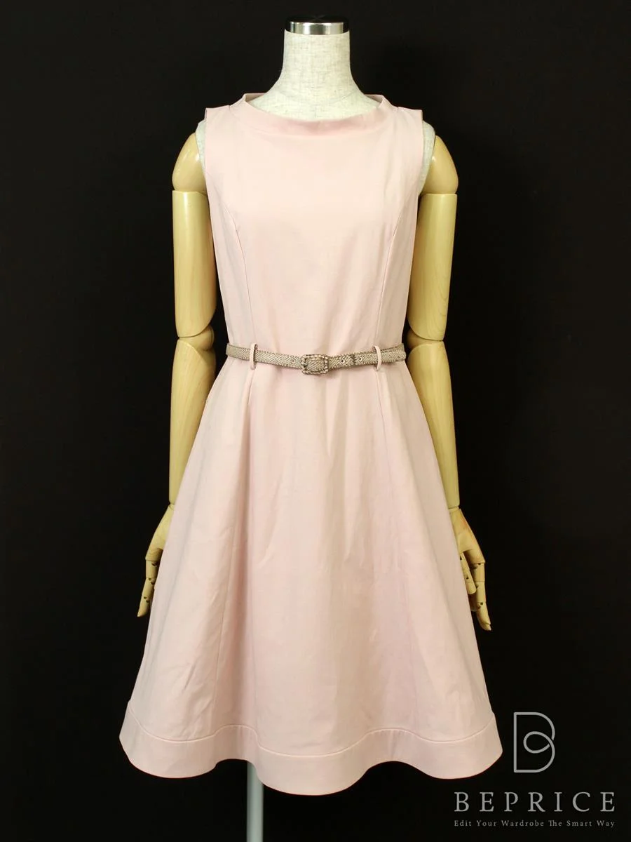 フォクシー 2013年 ワンピース Madison AvenueDress 31570 ピンク買取参考価格 | 福岡市南区