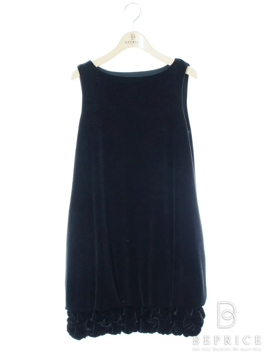 フォクシーニューヨーク ワンピース Dress Daisy Velour Waffle ベロア買取実績 | 東京都港区