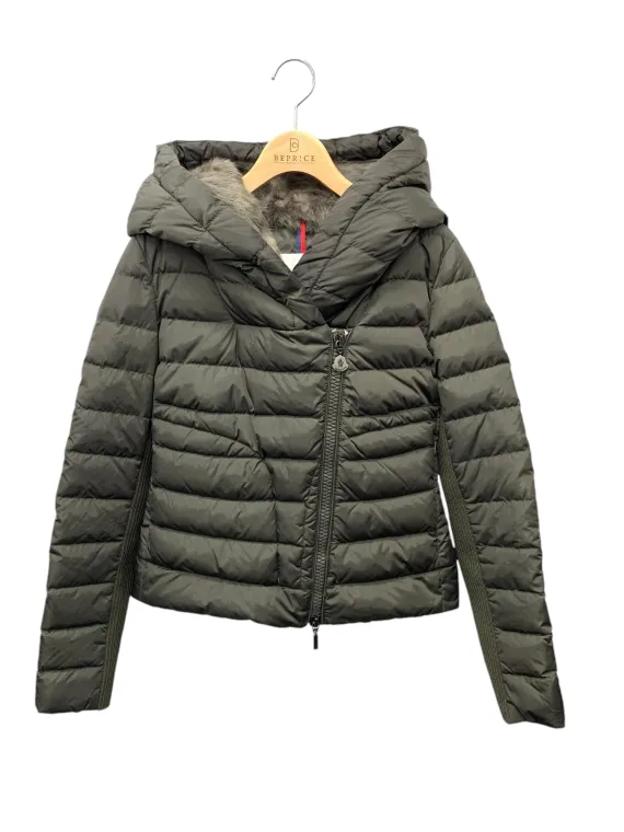 モンクレール LANGLE GIUBBOTTO 420934532615 54155 ダウンジャケット 1 カーキグリーン 420934532615 54155買取参考価格 | 東京都新宿区