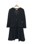 フォクシーニューヨーク collectionFront Pleated Fitted Jacket 36077 ジャケット 38 ブラックの参考買取価格