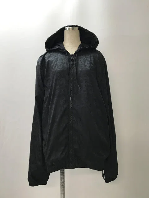 ヴェルサーチェ パーカー ジップアップ メデューサ柄 ブラック買取参考価格 | 東京都文京区