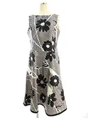 ワンピース Check x Flower One-piece 911310 2019年ホワイト　ブルー