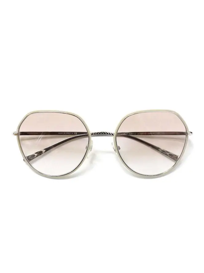 CHANEL ブラウン サングラス フラワーモチーフシャネル